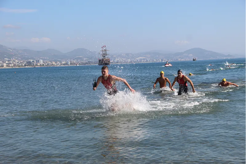 34.⁠ ⁠Alanya Triatlon Yarışları başladı