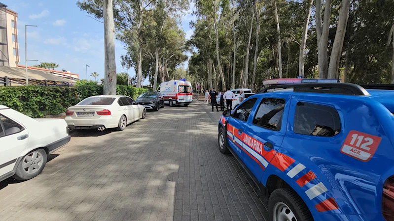 Antalya’da kamyonet kasasından düşen kişi yaralandı