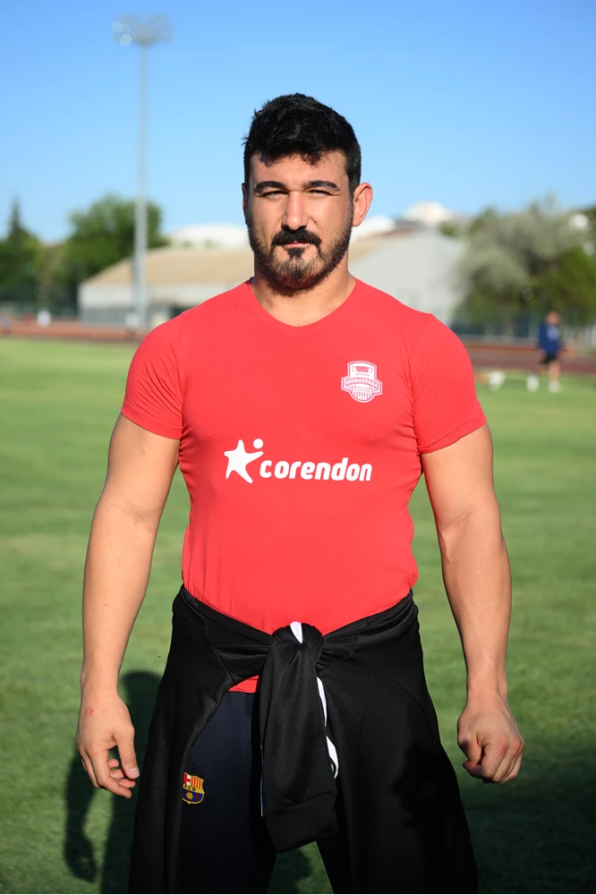 Başpehlivan Kürşat Şevki Korkmaz
