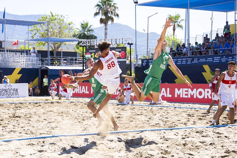 Plaj hentbolunda 17 Yaş Altı EHF Avrupa Şampiyonası Antalya