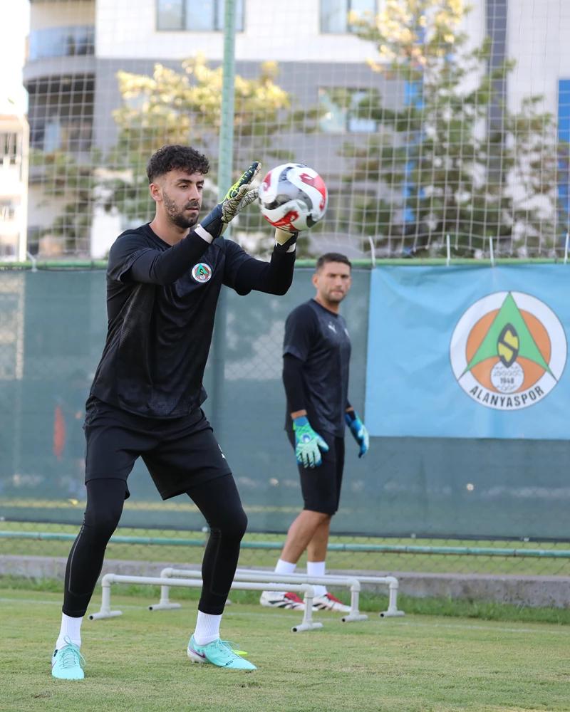 Alanyaspor, yeni sezon hazırlıklarını sürdürdü