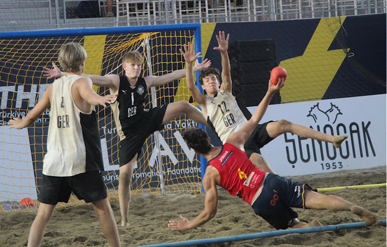 Plaj hentbolunda 17 Yaş Altı EHF Avrupa Şampiyonası sona erdi